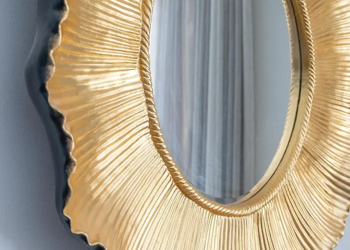 Modern & Luxurious - Prime Location Apartment St. Paul's Bay