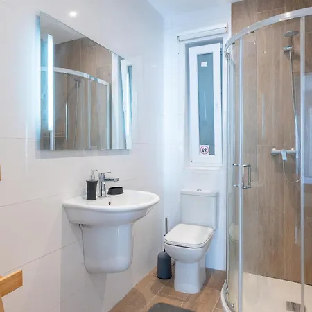 شقة Modern & Luxurious - Prime Location خليج سانت بول